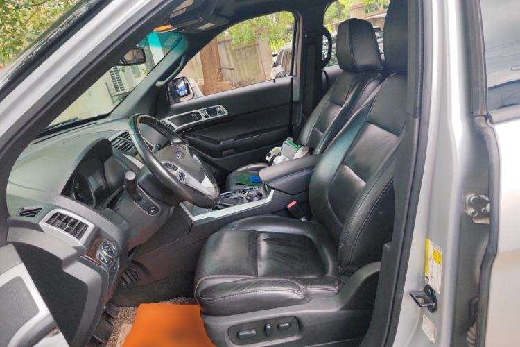 Used Ford Explorer 2013 3.5L Deluxe Model Left Front Seat