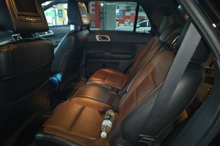 Used Ford Explorer 2013 3.5L Deluxe Model Left Rear Seat
