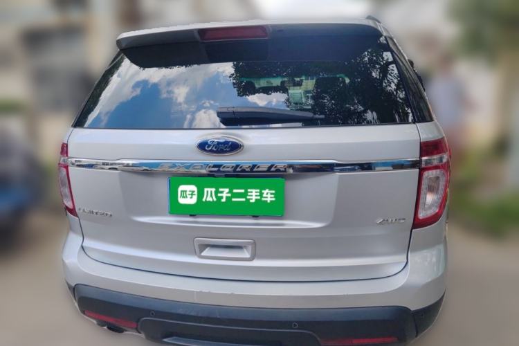 Used Ford Explorer 2013 3.5L Deluxe Model Rear