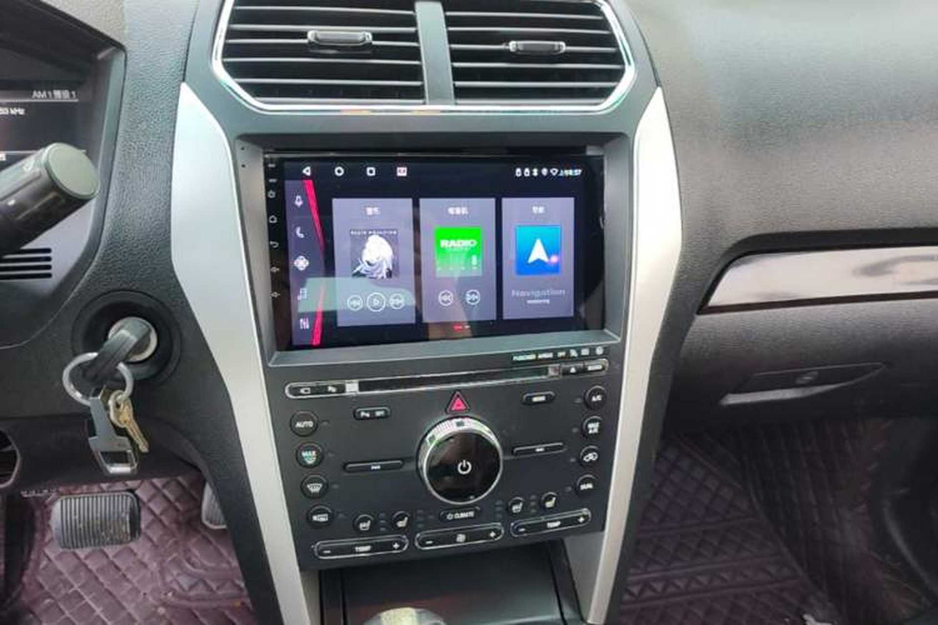 Used Ford Explorer 2013 3.5L Deluxe Model Audio And AC Panel