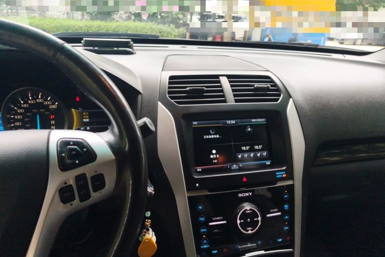 Used Ford Explorer 2013 3.5L Deluxe Model Audio And AC Panel