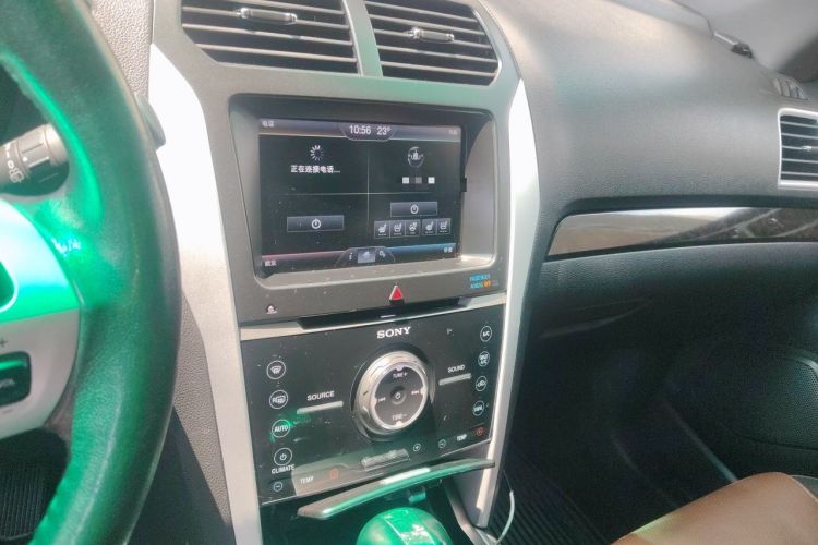 Used Ford Explorer 2013 3.5L Deluxe Model Audio And AC Panel