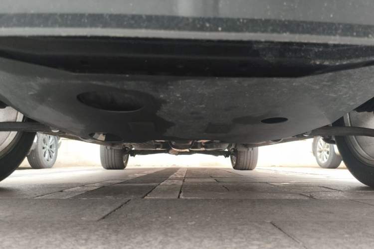 Used Ford Explorer 2013 3.5L Deluxe Model Chassis Front