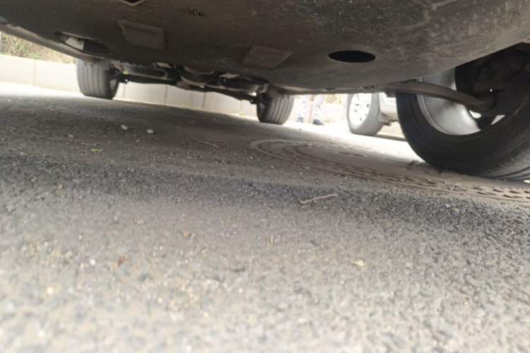 Used Ford Explorer 2013 3.5L Deluxe Model Chassis Front