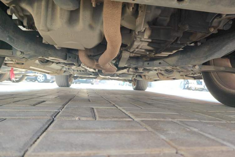 Used Ford Explorer 2013 3.5L Deluxe Model Chassis Front