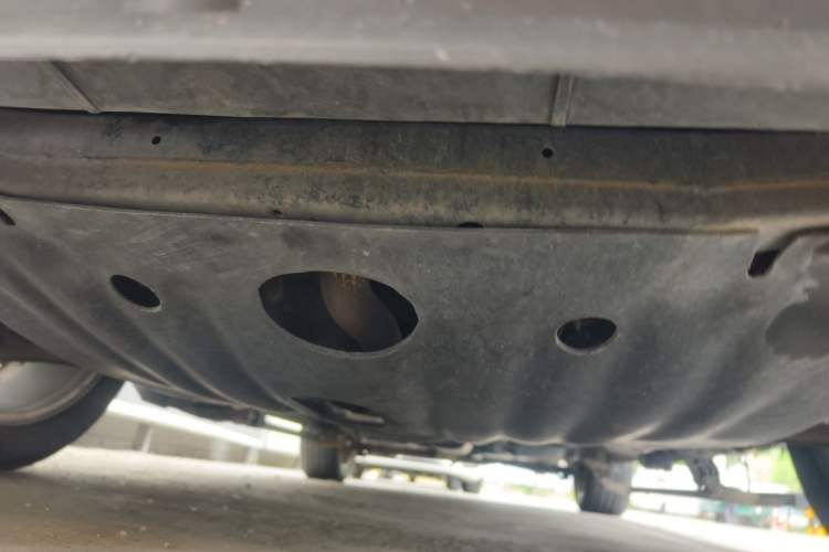 Used Ford Explorer 2013 3.5L Deluxe Model Chassis Front