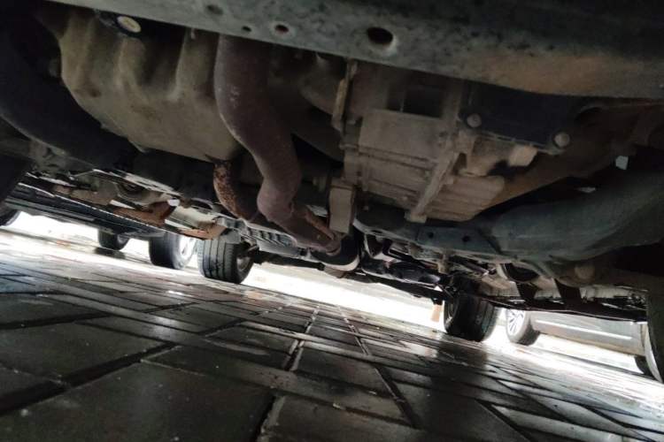 Used Ford Explorer 2013 3.5L Deluxe Model Chassis Front