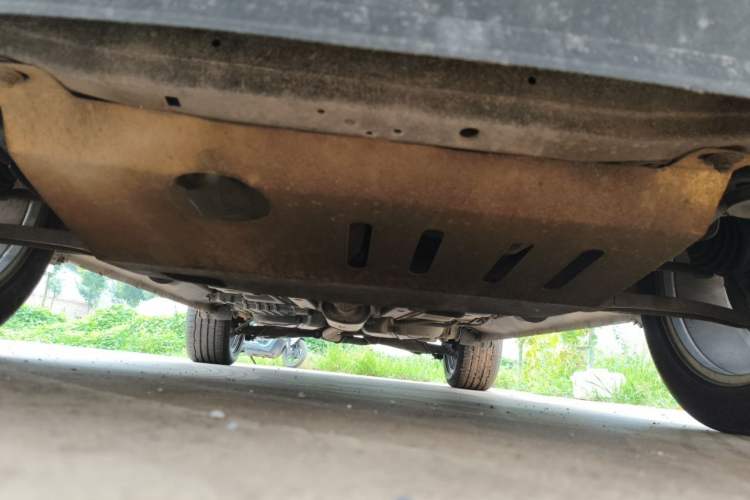 Used Ford Explorer 2013 3.5L Deluxe Model Chassis Front