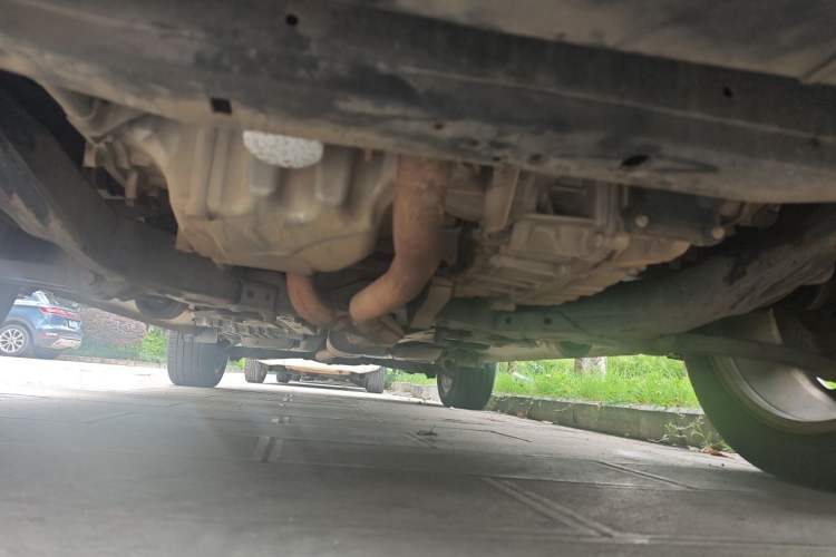 Used Ford Explorer 2013 3.5L Deluxe Model Chassis Front