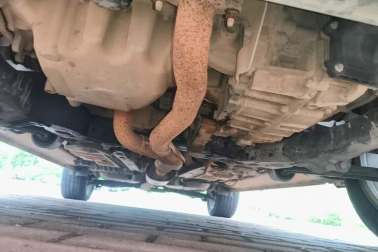Used Ford Explorer 2013 3.5L Deluxe Model Chassis Front