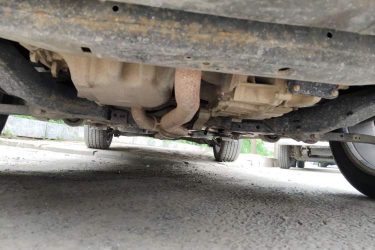 Used Ford Explorer 2013 3.5L Deluxe Model Chassis Front