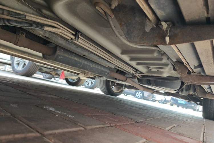 Used Ford Explorer 2013 3.5L Deluxe Model Chassis Front Left