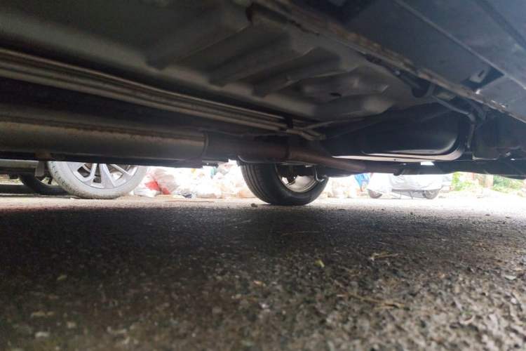Used Ford Explorer 2013 3.5L Deluxe Model Chassis Front Left
