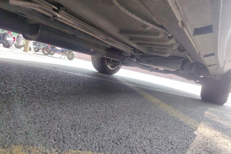 Used Ford Explorer 2013 3.5L Deluxe Model Chassis Front Left