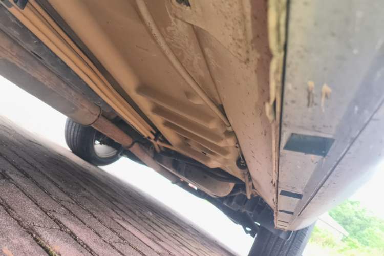 Used Ford Explorer 2013 3.5L Deluxe Model Chassis Front Left