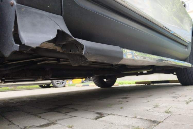 Used Ford Explorer 2013 3.5L Deluxe Model Chassis Front Left