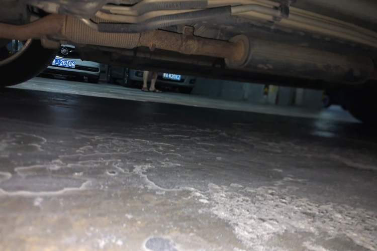 Used Ford Explorer 2013 3.5L Deluxe Model Chassis Front Left
