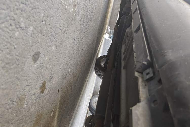 Used Ford Explorer 2013 3.5L Deluxe Model Chassis Front Right