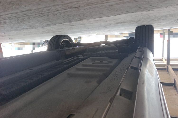 Used Ford Explorer 2013 3.5L Deluxe Model Chassis Front Right