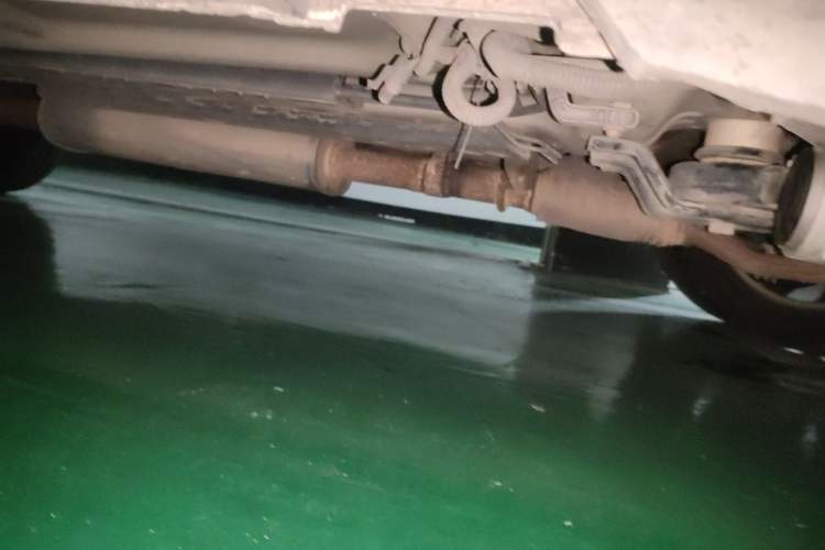 Used Ford Explorer 2013 3.5L Deluxe Model Chassis Front Right