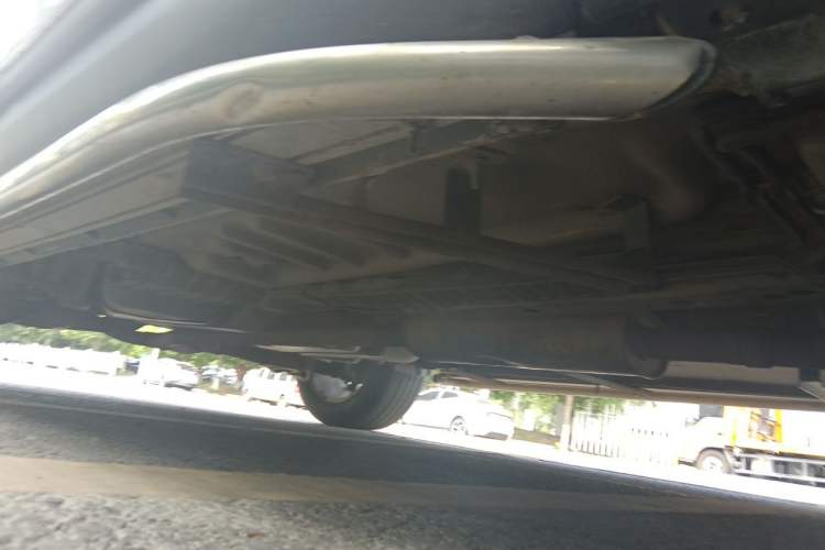 Used Ford Explorer 2013 3.5L Deluxe Model Chassis Front Right
