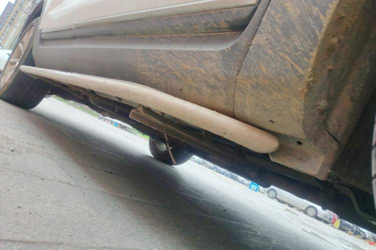 Used Ford Explorer 2013 3.5L Deluxe Model Chassis Front Right