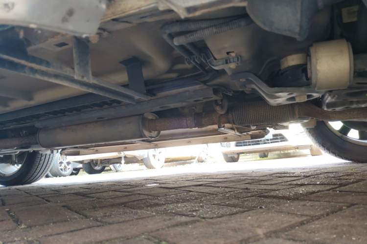 Used Ford Explorer 2013 3.5L Deluxe Model Chassis Front Right