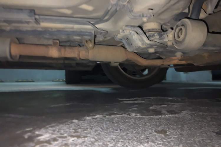 Used Ford Explorer 2013 3.5L Deluxe Model Chassis Front Right
