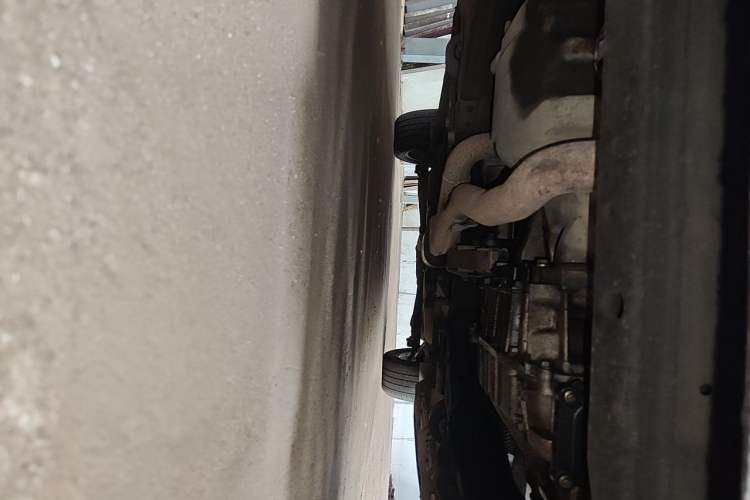 Used Ford Explorer 2013 3.5L Deluxe Model Chassis Front