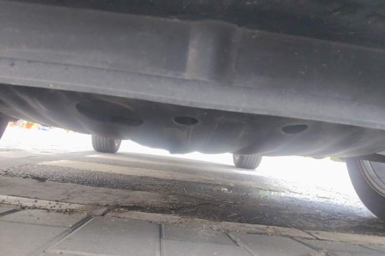 Used Ford Explorer 2013 3.5L Deluxe Model Chassis Front