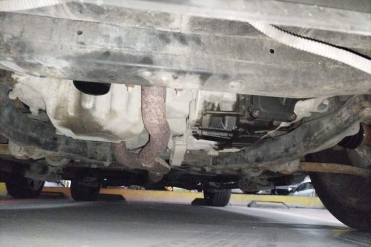 Used Ford Explorer 2013 3.5L Deluxe Model Chassis Front