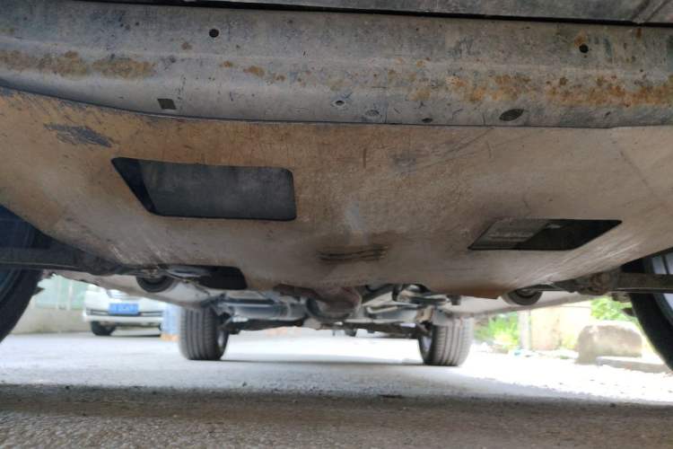 Used Ford Explorer 2013 3.5L Deluxe Model Chassis Front