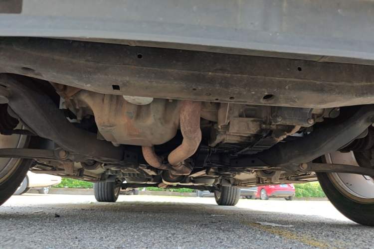 Used Ford Explorer 2013 3.5L Deluxe Model Chassis Front