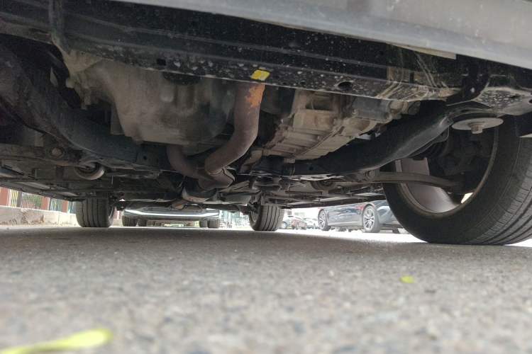 Used Ford Explorer 2013 3.5L Deluxe Model Chassis Front
