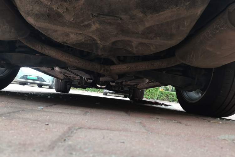 Used Ford Explorer 2013 3.5L Deluxe Model Chassis Rear