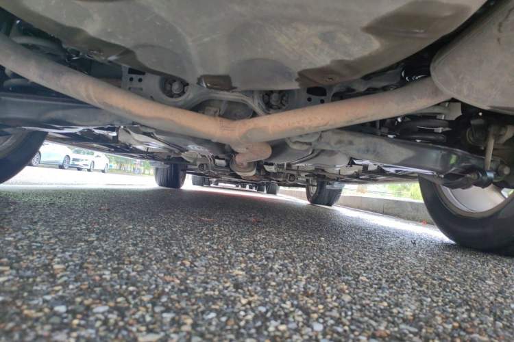 Used Ford Explorer 2013 3.5L Deluxe Model Chassis Rear