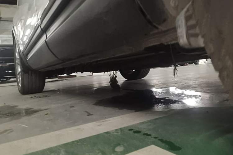 Used Ford Explorer 2013 3.5L Deluxe Model Chassis Rear Left