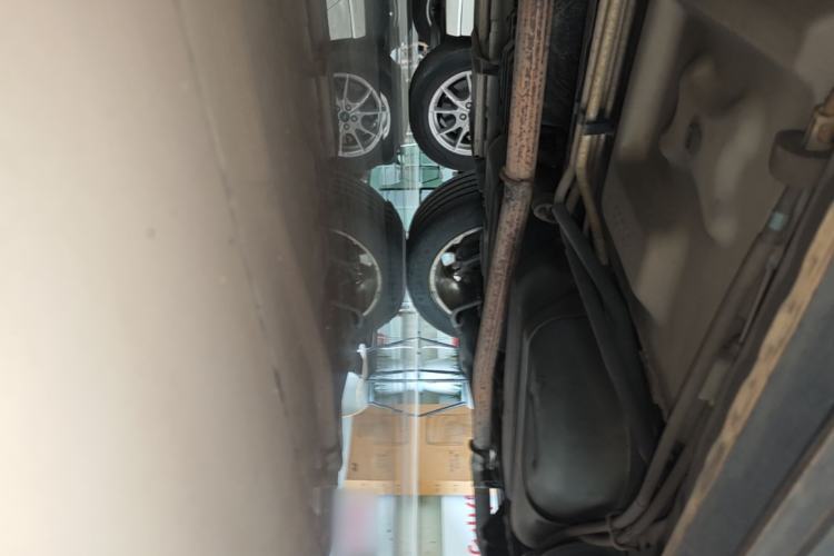 Used Ford Explorer 2013 3.5L Deluxe Model Chassis Rear Left