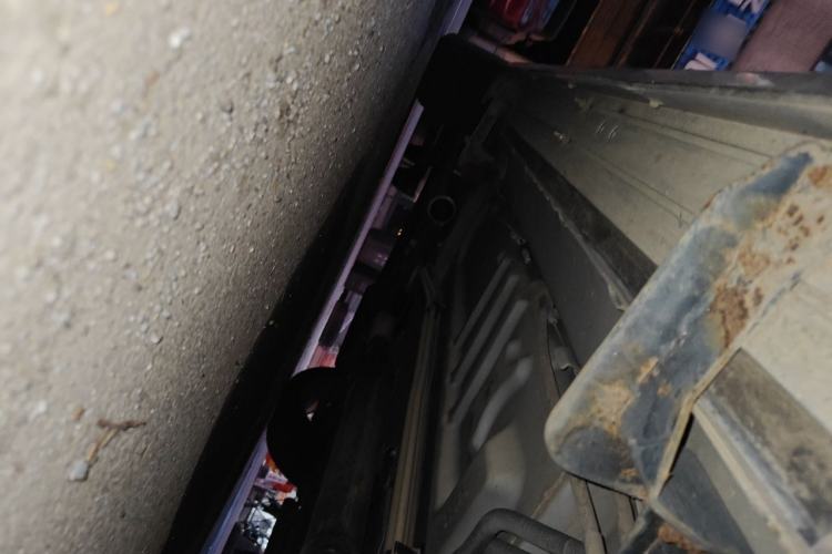 Used Ford Explorer 2013 3.5L Deluxe Model Chassis Rear Left
