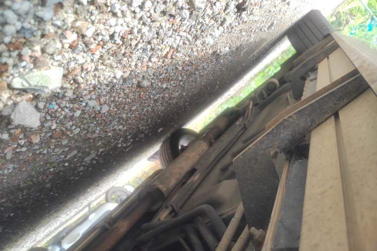 Used Ford Explorer 2013 3.5L Deluxe Model Chassis Rear Left