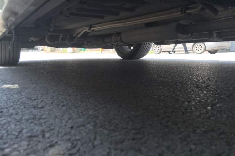 Used Ford Explorer 2013 3.5L Deluxe Model Chassis Rear Left
