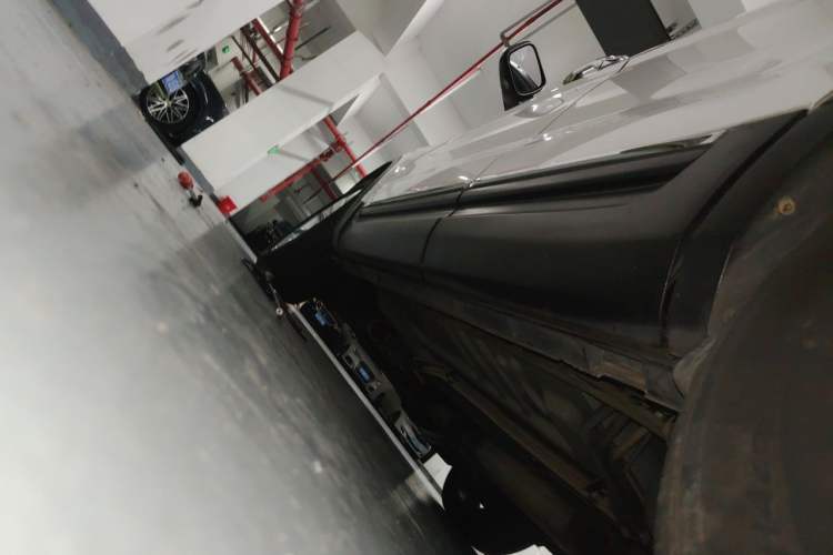 Used Ford Explorer 2013 3.5L Deluxe Model Chassis Rear Left