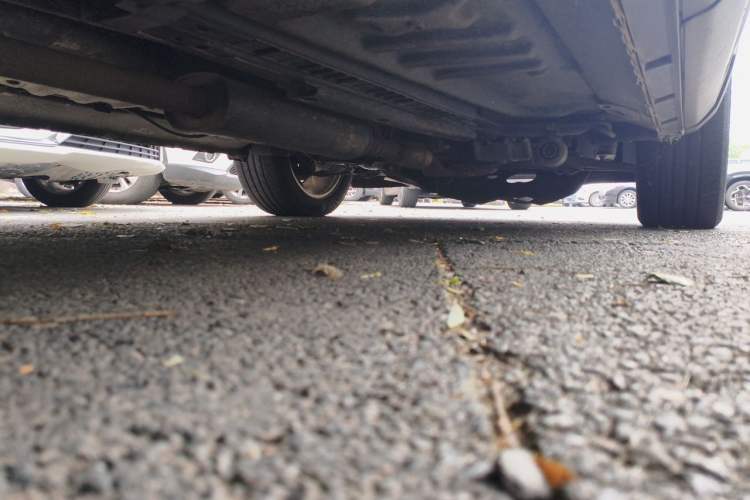 Used Ford Explorer 2013 3.5L Deluxe Model Chassis Rear Right