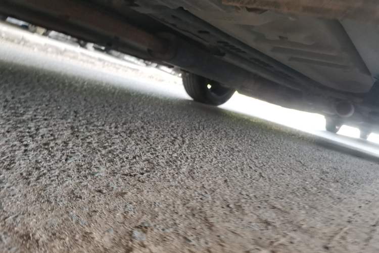 Used Ford Explorer 2013 3.5L Deluxe Model Chassis Rear Right