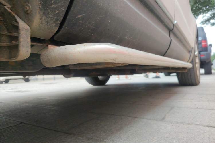 Used Ford Explorer 2013 3.5L Deluxe Model Chassis Rear Right