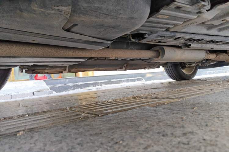 Used Ford Explorer 2013 3.5L Deluxe Model Chassis Rear Right