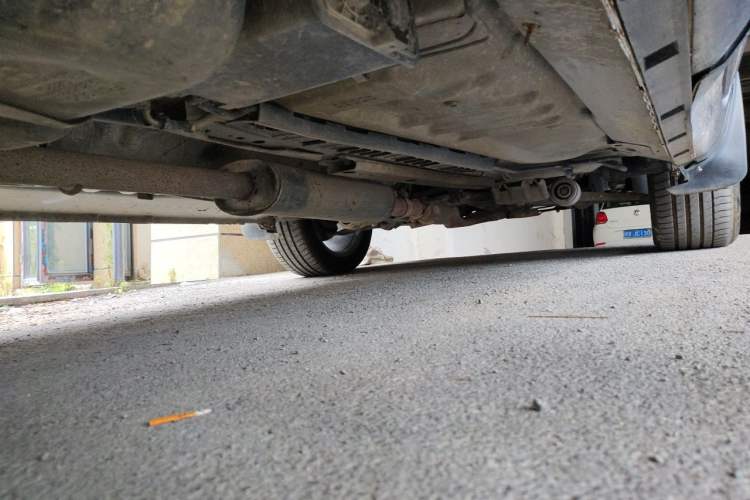 Used Ford Explorer 2013 3.5L Deluxe Model Chassis Rear Right