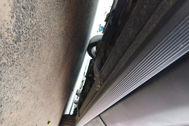 Used Ford Explorer 2013 3.5L Deluxe Model Chassis Rear Right