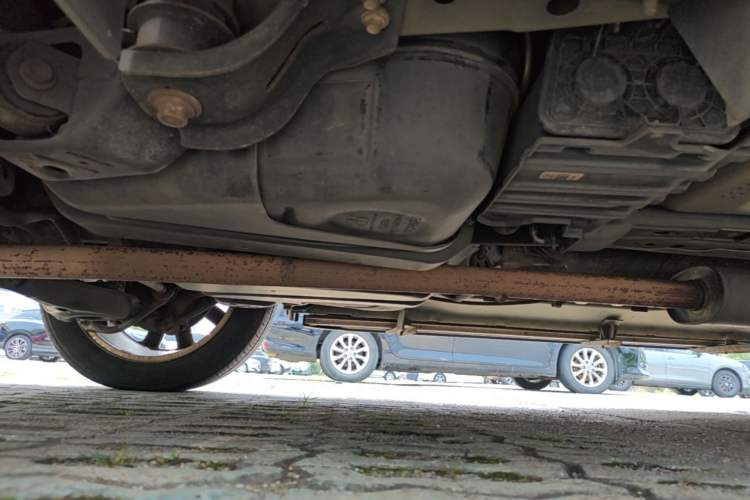 Used Ford Explorer 2013 3.5L Deluxe Model Chassis Rear Right