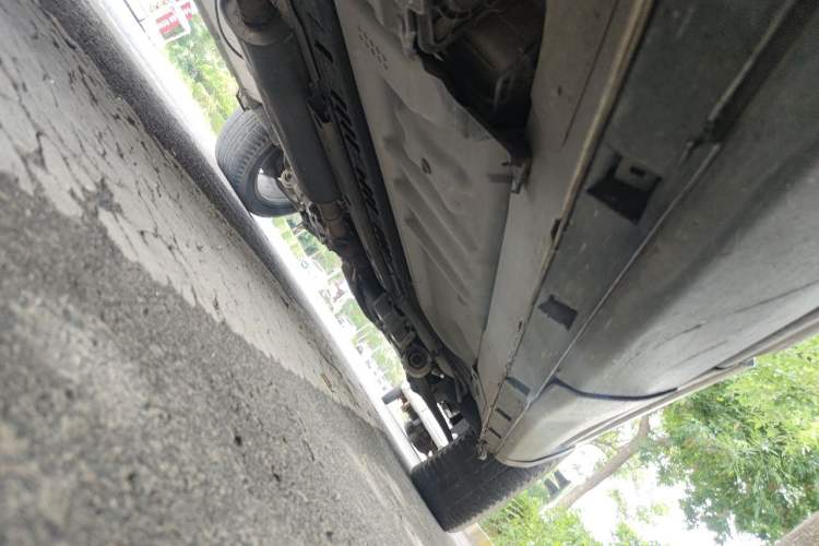 Used Ford Explorer 2013 3.5L Deluxe Model Chassis Rear Right